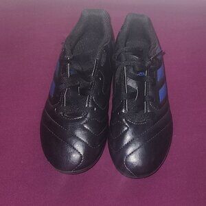 Boys Adidas Football Cleats Size 13